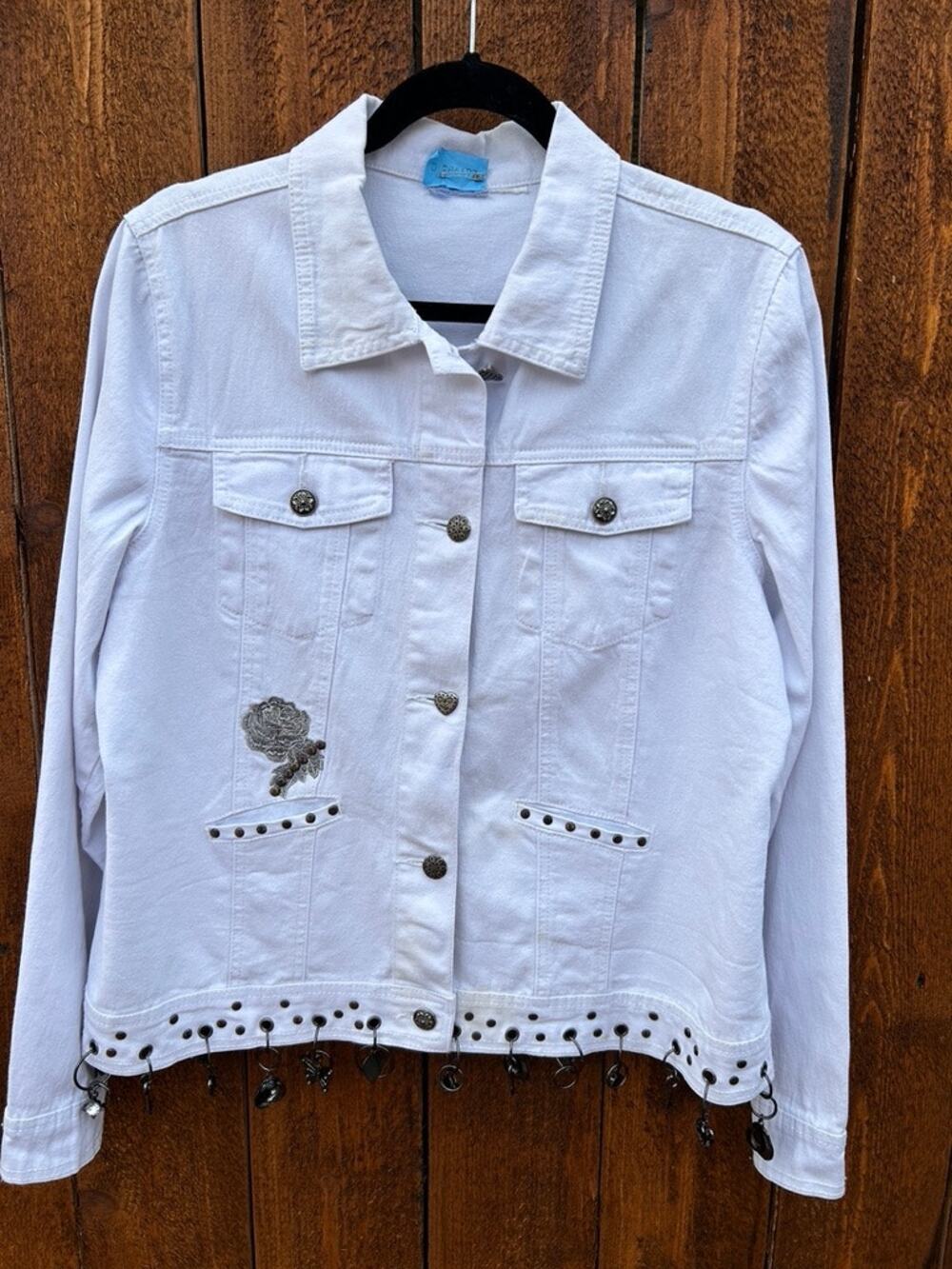 DG2 Diane Gilman White Embellished Denim Jacket Medium Studded Charms | Flaws